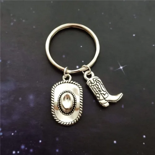 Vista 2 de Llavero de país occidental, sombrero de vaquero, accesorios para botas