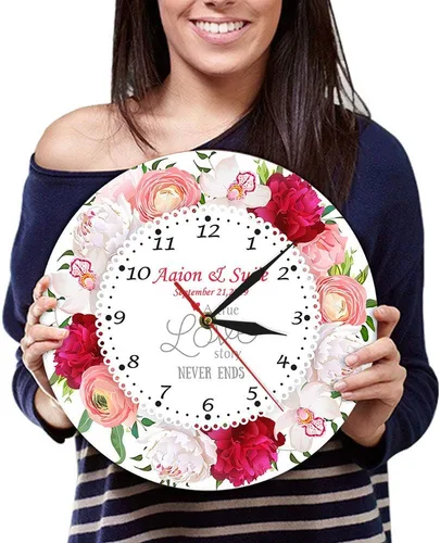 Vista 3 de The Geeky Days A True Love Story Never Ends Nombre personalizado Fecha de matrimonio Reloj de pared de cuarzo silencioso moderno Reloj de pared