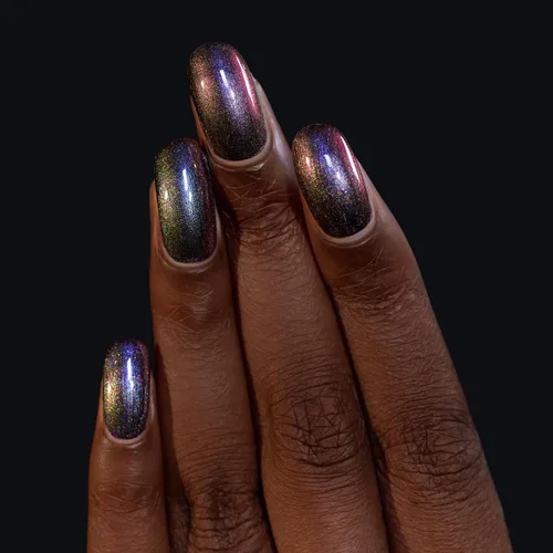 Vista 4 de ILNP Orbit Esmalte de uñas ultra cromado gris a rojo