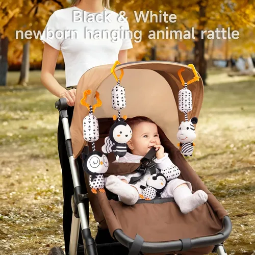 Vista 5 de TUMAMA Juguetes de bebé blanco y negro para 3, 6, 9, 12 meses, sonajeros colgantes de felpa, juguetes de cochecito para recién nacidos para niños