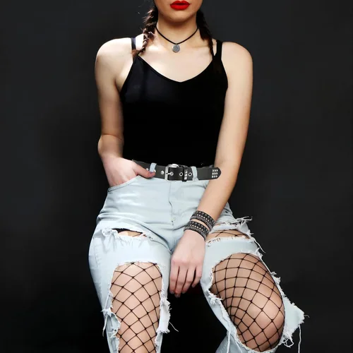 Vista 7 de YMO Cinturón negro con tachuelas, pulsera con remaches, pulseras emo, punk, gótica, accesorios emo para mujeres y hombres