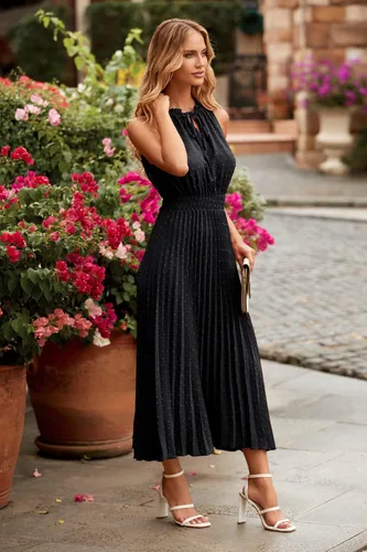 Vista 8 de PRETTYGARDEN Vestido de verano midi para mujer, casual, cuello en V, lunares suizos, volantes, sin mangas, acampanado, vestido de playa