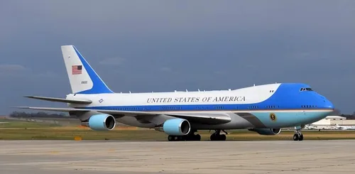 Vista 6 de Modelo Avión 1:400 American Air Force One B747 Modelo Avión Diecast Aviones para Regalo y Colección