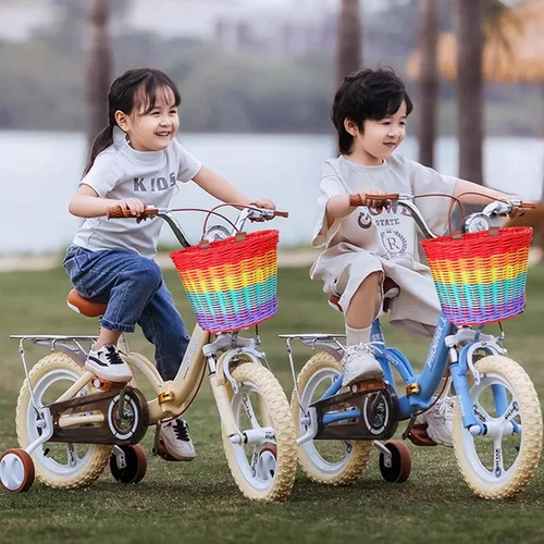 Vista 3 de Cesta de bicicleta para niños, cesta de mimbre, cesta de bicicleta para manillar para niñas con collar de unicornio, campana de bicicleta