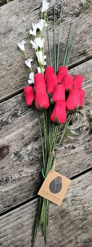 Vista 6 de Ramos originales de rosas de madera en 1, 2, o 3 docenas, Madera de abedul, Todo rojo, 1 Docena
