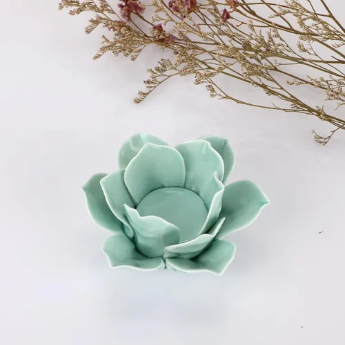Vista 6 de OwnMy Portavelas de cerámica verde de flor de loto de 4.5 pulgadas para velas de té, portavelas de pétalo de loto para velas de té, soporte de vela