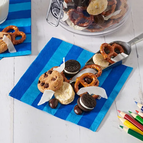 Vista 13 de Mini galletas OREO, mini galletas CHIPS AHOY!, Nutter Butter Bites y RITZ Bits galletas de queso, paquete surtido, 15 bolsas grandes