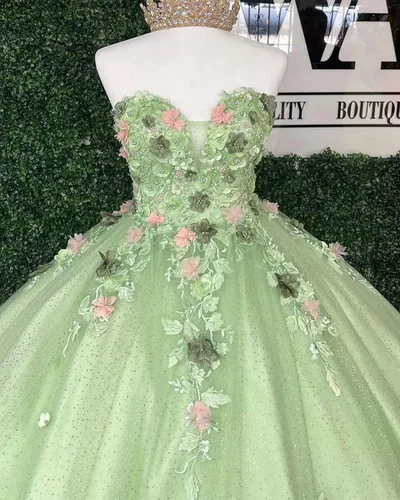 Vista 4 de Zhangyo Sweetheart Sweet 16 Vestidos de quinceañera para niñas vestido de baile de tul sin tirantes hinchados para mujer CXL040