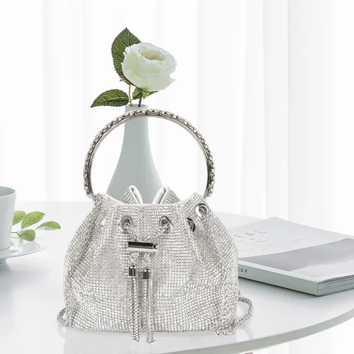 Vista 4 de QZUnique Bolso de cubo de diamantes de imitaciónlentejuelas con conjunto de joyas para mujer, bolso de noche plateado brillante con purpurina
