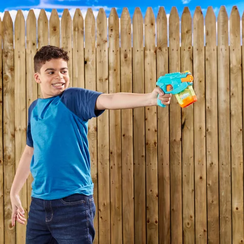 Vista 9 de Nerf Super Soaker Mini Dunk-Fill Funpack 4 lanzadores de agua Tanques de llenado instantáneo fácil, simplemente sumerge y vaya Tanques de 3.4