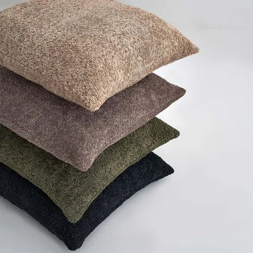 Vista 4 de MOROCO Juego de 2 fundas de almohada neutras de 20 x 20 pulgadas, fundas de almohada de felpilla texturizada, almohadas decorativas para sofá