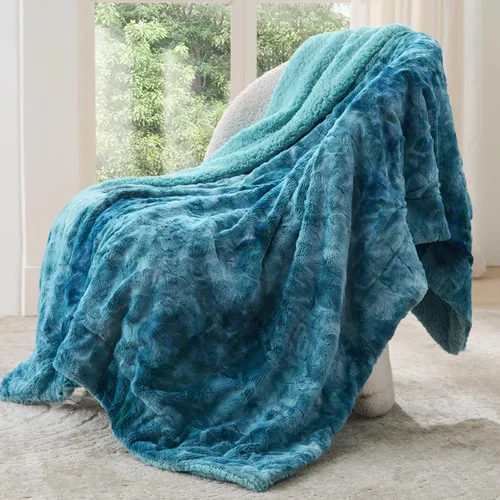 Vista 27 de Bedsure GentleSoft Manta Mullida de Sherpa - Manta de Forro Polar Cálida y Acogedora para Regalo de Mujer, Manta de Navidad de Felpa y Piel