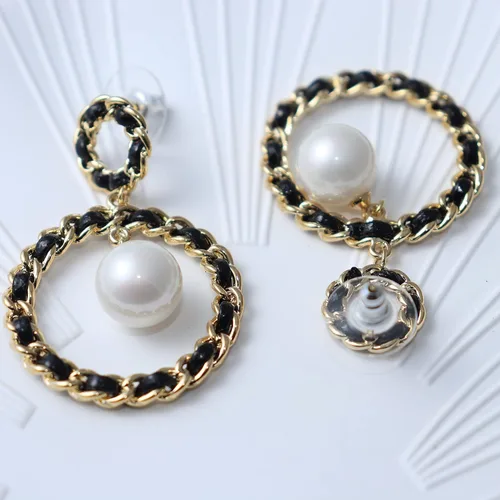 Vista 2 de Pendientes de perlas de cuero de oro de 14 quilates para mujer, Plata de ley, Perla
