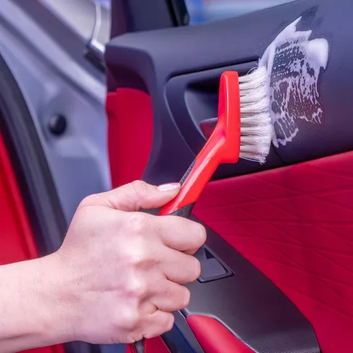 Vista 5 de Cepillo de limpieza para coches Mothers para la eliminación de manchas y pelo en asientos de vinilo y cuero - Pack de 2