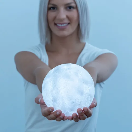 Vista 7 de Lámpara LED Recargable Luna Moondy InnovaGoods