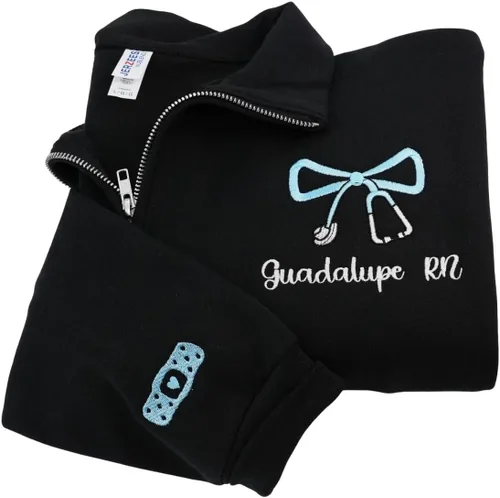 Vista 18 de COUPLEHOODIES - Sudadera de enfermería bordada con nombre, personalizada, con cremallera de un cuarto, regalo para asistente de enfermería