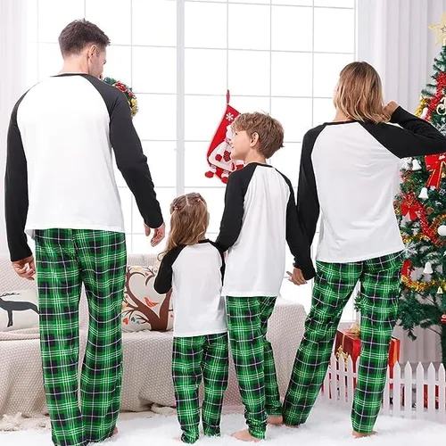 Vista 2 de Lizxun Pijamas de Navidad para la familia, conjuntos de pijamas de Navidad a juego, alce, árbol de Navidad, pijama familiar de Navidad