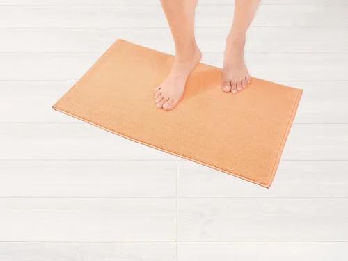 Vista 12 de American Soft Linen - Alfombra de baño antideslizante, 100% de algodón, 17 x 24 pulgadas, alfombras de baño lavables, tapetes peludos, color beige