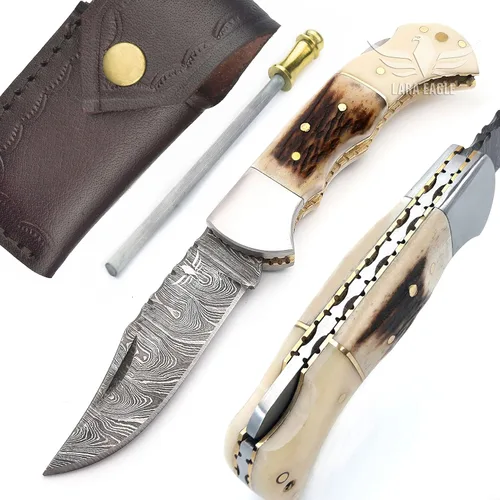 Vista 11 de Cuchillo de bolsillo de damasco Lara Eagle para hombres - Cuchillo plegable de caza de 133 capas de acero sólido hecho a mano con afilador y funda