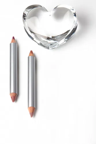 Vista 3 de La Bella Donna Love Lip Collection Crayon Devotion