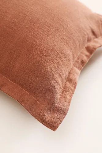 Vista 5 de patdrea Juego de 2 fundas de almohada cuadradas estilo shabby chic marrón tostado con borde plegable, fundas de almohada de lino de granja, fundas