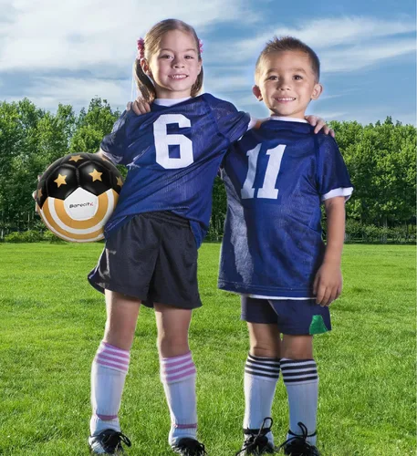 Vista 7 de Balón de fútbol dorado con la bandera de Estados Unidos – Pelota oficial de primera calidad con estrellas doradas, pelota de fútbol deportiva