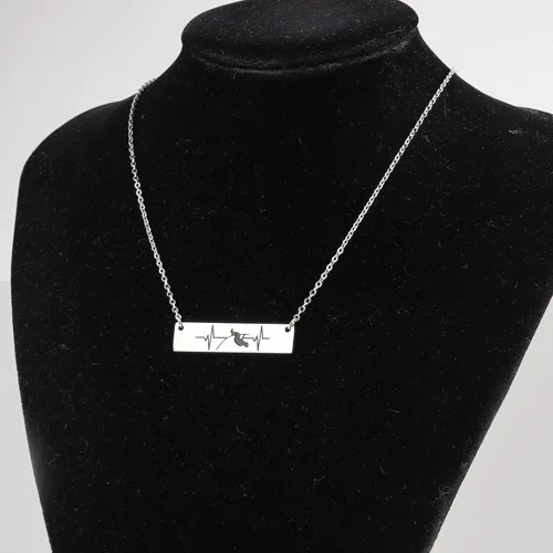 Vista 4 de Collar con colgante de latido del corazón para hombre, bóveda de regalo, para hombre, bóveda de bóveda, entrenador, joyería, regalo de pista y campo