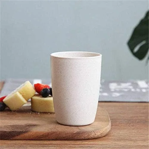 Vista 3 de Paquete de 5 vasos de paja de trigo irrompible reutilizable para beber saludable (12 onzas), color beige