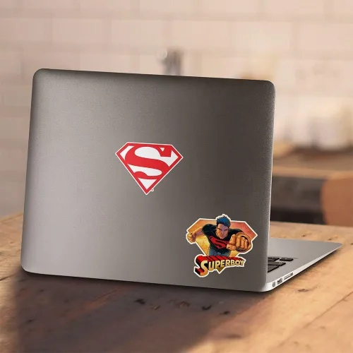 Vista 5 de Popfunk Camiseta clásica con logotipo de Superboy Superman