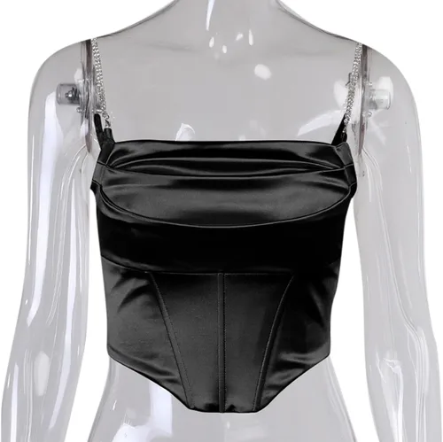 Vista 2 de Camiseta corta sexy de satén de seda para mujer, camiseta sin mangas con tirantes delgados y diamantes de imitación brillantes