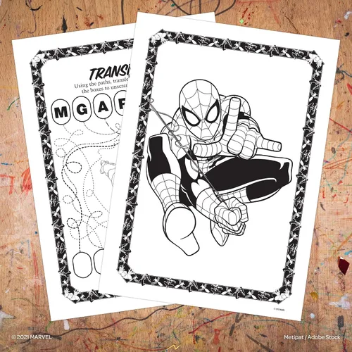 Vista 3 de Juego de libros para colorear y actividades de Spiderman (2 libros)