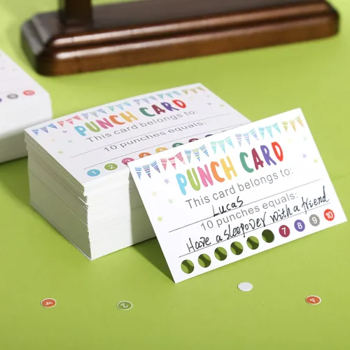 Vista 5 de Tarjetas de perforación, paquete de 200 tarjetas de recompensa con perforador, premio de incentivo de comportamiento para niños, tarjetas de lealtad