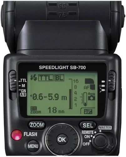 Vista 5 de Nikon SB-700 AF Speedlight flash para cámaras réflex Nikon Digital