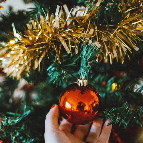 Vista 4 de [Usado] CANREVEL 4 Piezas 26.2 Pies Guirnalda de Navidad de Espumillón Metálico Brillante Trenzado Decoraciones Colgantes para Árbol de Navidad