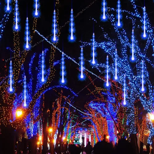 Vista 2 de FUNPENY Luces de Lluvia de Meteoros, 864 Luces LED de Navidad Luces de Carámbanos Nieve Cayendo Luces de Navidad para Exteriores Luces de Gotas