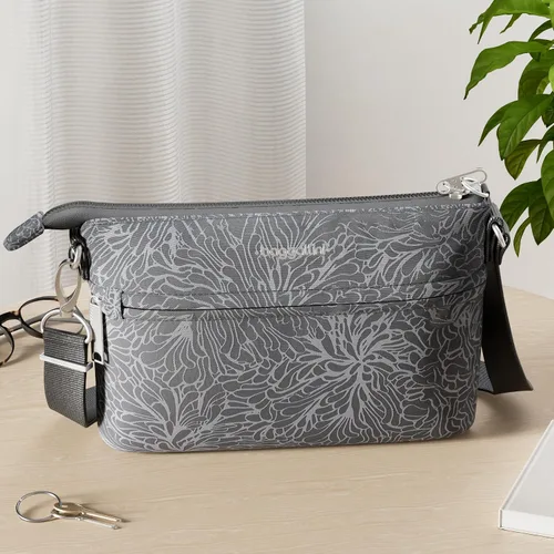 Vista 2 de Baggallini womens Securtex Anti-theft Memento Crossbody Bag