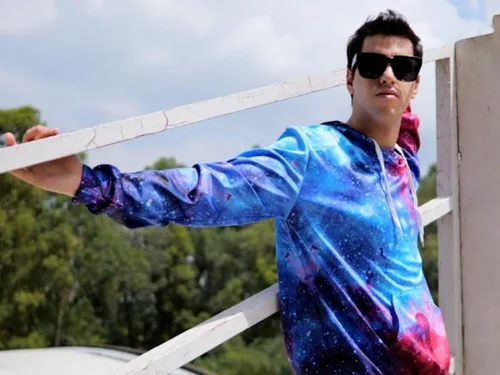 Vista 5 de uideazone Sudadera con capucha con estampado 3D para hombre y mujer, con bolsillo tipo canguro