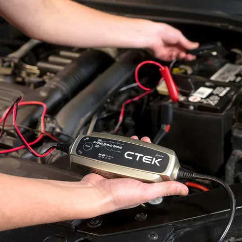 Vista 6 de CTEK - 40-206 MXS 5.0 - Cargador y mantenedor de batería completamente automático de 4.3 amperios 12V