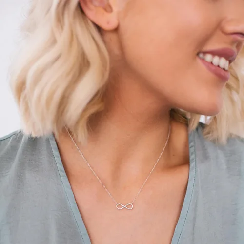 Vista 2 de Collar de oro para mujer, chapado en oro de 14 quilates, collar de estrella de David, dije de cruz de mal de ojo, corazón delicado collar de oro