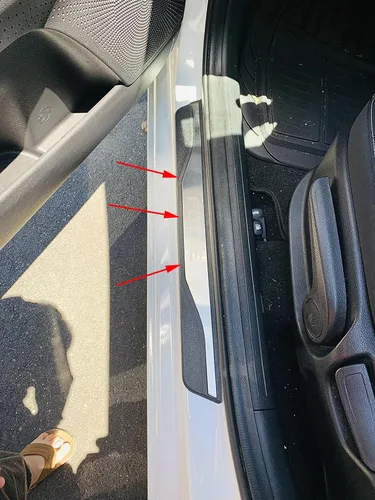 Vista 4 de Protector de placa protectora de umbral de puerta de automóvil, para accesorios KIA Forte, cubiertas de acero inoxidable 2020 2021 2022 2023