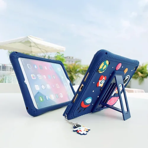 Vista 2 de Funda para Samsung Galaxy Tab A7 Lite de 8.7 pulgadas T220/T225, funda de silicona con patrón de astronautas de cosmonautas con colgante con cordón