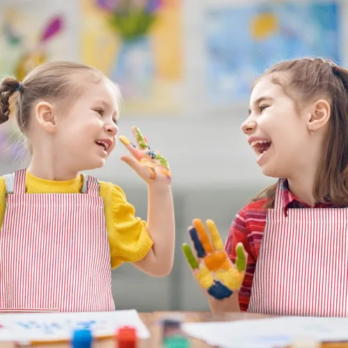 Vista 5 de TeddSnow Delantal de algodón ajustable con bolsillo, para niños de 2 a 5 años, para niños y niñas