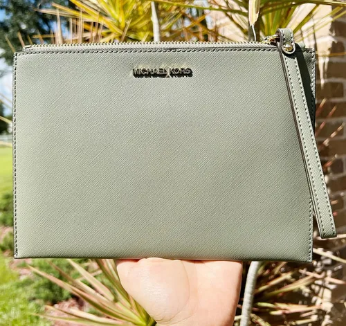 Vista 6 de Michael Kors Jet Set Travel XL - Bolso de mano con cremallera de cuero verde militar Verde ejército