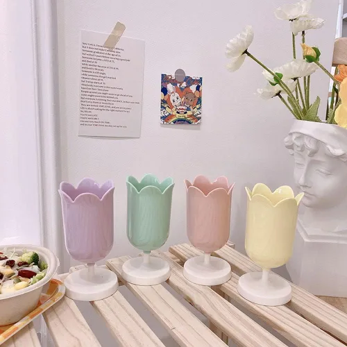Vista 3 de Soporte para bolígrafo para escritorio, soporte de plástico para bolígrafos de tulipán para niña, caja de maquillaje pequeña, lindo organizador