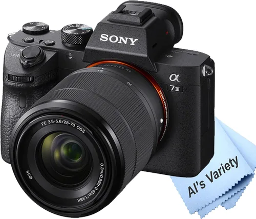 Vista 2 de Sony A7 III con lentes de 1.102-2.756 in + 2.165-8.268 in + lente de 16.535-31.496 in + tarjeta de velocidad extrema de 128 GB, agarre en U