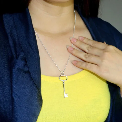 Vista 5 de Dankadi Clásico femenino original collar de plata 925 colgante de llave collar minimalismo 17.7-23.6 in cadena serpiente joyería broche de pinza