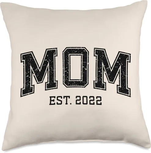 Vista 4 de Mom Est 2022 Custom Mom Personalized Mother’s Day Customized Throw Pillow