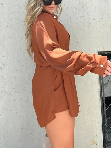 Vista 4 de WEJDYKG Nuevo conjunto de vestido de satén de otoño, vestido de satén de manga larga para mujer, mini vestido camisero de manga larga