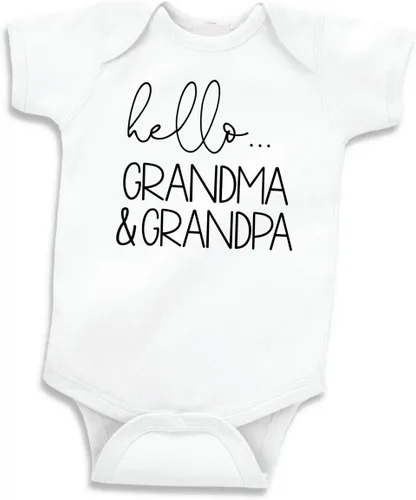 Vista 5 de Bump and Beyond Designs Regalo de anuncio de bebé con texto en inglés «Hello Grandma and Grandpa»