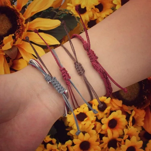 Vista 7 de Pulsera de cuerda trenzada hecha a mano con diseño de girasol para adolescentes y mujeres